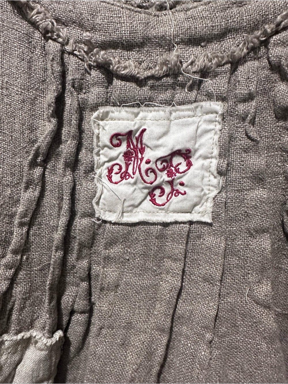 Magnolia Pearl Linen Top - Picture 9 of 9